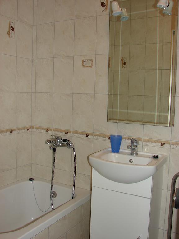 Bruna Apartment Rab Town Phòng bức ảnh